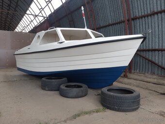 Areál, haly, sklady, výroba, garáže a zázemí. - 8