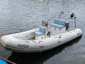 Motorový člun Brig 500 s motorem Tohatsu 50 HP - 8