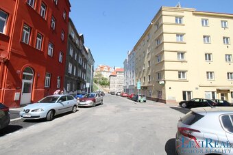 byt 2+kk, 38 m2, Pod Čertovou skalou, Praha Libeň - 8