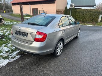 Škoda rapid 1.2 TSI-63KW-ZIMNI GUMY - 8