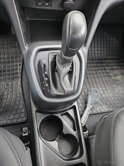 Hyundai i10 automat - 8