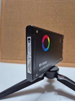 fotografické - filmařské světlo Fomei LED MINI RGB 12 - 8