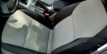 Octavia Combi III 1,4 TSi,Dvouzonová klima,Vyhř.sedáky - 8