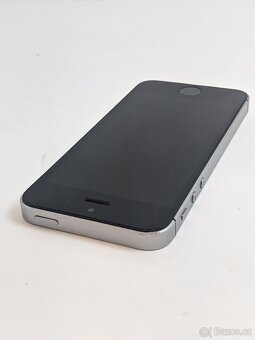 iPhone SE 32gb black. Baterie 97%. Záruka 6 měsíců. - 8