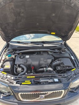 Volvo V70 2.4D - 8