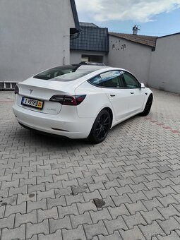 Tesla model 3 Long Range Refresh model Tazne zariadenie - 8