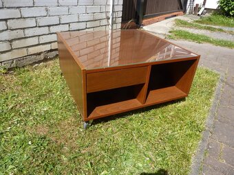 IKEA BOKSEL konferenční stolek na kolečkách 79x79 - 8