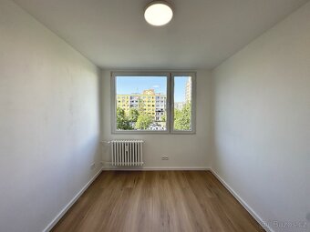 Prodej bytu 4+kk 67 m² V Bažantnici, Kladno - Kročehlavy - 8