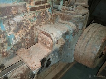 Traktor Svoboda - mezikus pro montáž čerpadla Motorpal - 8