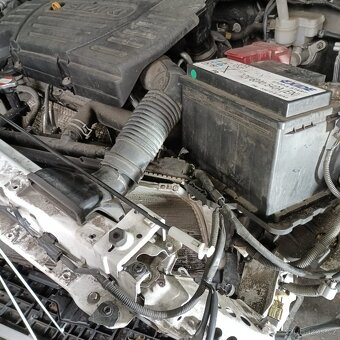 Suzuki Vitara 1.6ly rok 2016 - 8