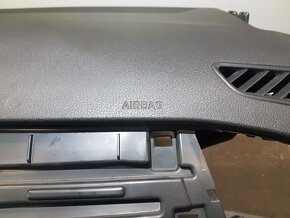 Airbagová sada s palubní deskou Škoda Fabia III - horší stav - 8