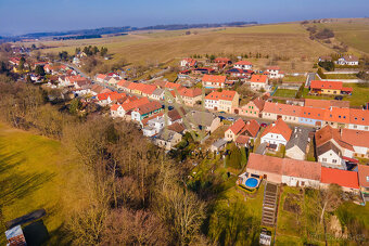 Prodej, pozemek k výstavbě s projektem, 387 m², Plzeňská, Sp - 8