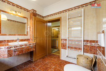 Prodej rodinného domu, 129 m², Karlovy Vary, ul. Žitná - 8