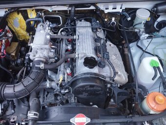 Suzuki Jimny 1.3 - 8