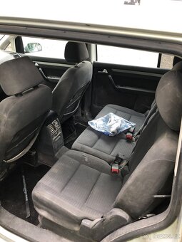 Volkswagen touran - náhradní díly - 8