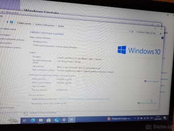 Acer travelMate p215-52 - 8