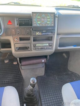 VW MULTIVAN T4 ATLANTIS 2.5 TDI 75KW - 8