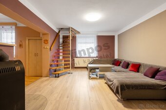 Prodej rodinného domu v Záblatíčku - 8