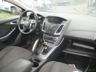 Ford Focus 1,6 TDCi 115 Titanium - 8