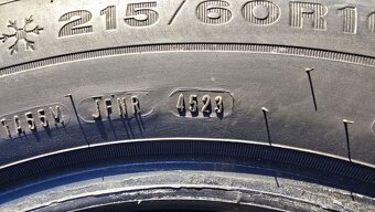 Zimní pneu 215/60/16 Dunlop - 8