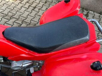 Čtyřkolka 110CCM ,jako nová,v hezkém stavu - 8
