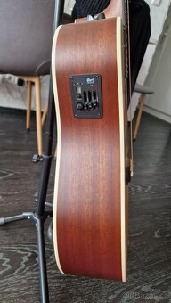 Kytara - 8