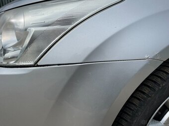 Prodám TOYOTU AVENSIS combi 1.8 benzín - 8