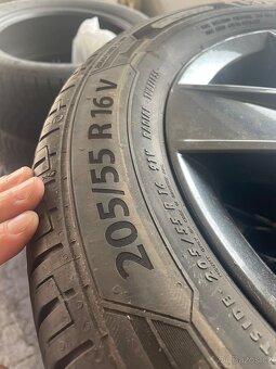 Originál alu kola Škoda Superb 205/55/16 et48 letní - 8
