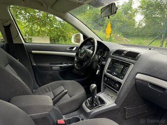 Škoda Octavia 1.9 TDI Navigace Tažné Bluetooth Senzory - 8