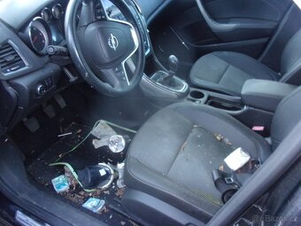 Opel Astra 1,7 CDTi 92kW - 8