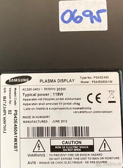 Samsung PS43E450 - 109 cm plazma, nástěnný držák, přísluš. - 8