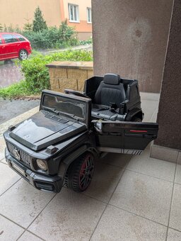 Dětské elektrické autíčko Mercedes Benz AMG G63 - 8