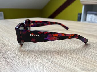 Sluneční brýle Prada SPR06Y - 8