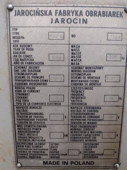 Univerzální frézka JAFO FWF 32 - 8