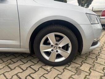 Škoda Octavia 1,6 TDI 85 KW ROZVODY 1.MAJ SŠ - 8