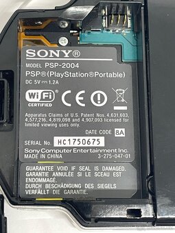 PSP 2004 Playstation Portable - 8