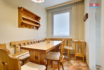 Prodej bytu 3+1, 70 m², Kamenice nad Lipou, ul. Jírova - 8