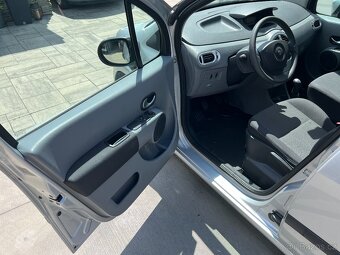RENAULT GRAND MODUS 1.2i 1.MAJITEL SERVISKA TAŽNÉ 2 SADY KOL - 8