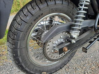 Jawa Classic 650 - 8