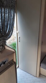 karavan na stání - 8
