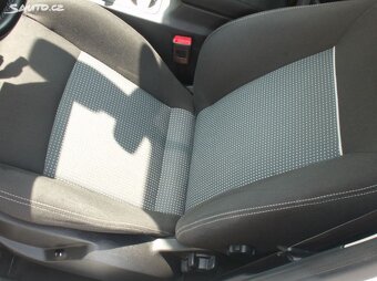 Ford S-MAX, 2,0 TDCi, PDC.vyhř.sedadla.tempomat,novrozvody - 8