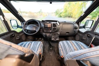 Obytný vůz Ford Transit, LMC Liberty - 8