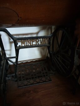 Šicí stroj Minerva Bobbin - 8