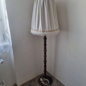 starší nábytek - 8