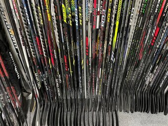 Kompozitová hokejka CCM, WARRIOR - 8