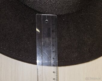 Prodám pánský hnědý plstěný klobouk Skoczów, velikost 59 - 8