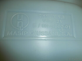 Kanystry plastové na 20 litrů použité za 50 kč - 8