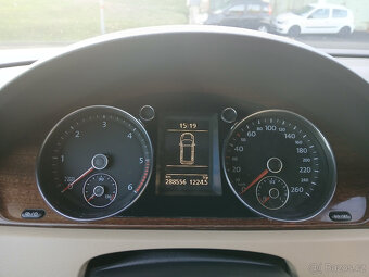 Volkswagen Passat Variant 1.6 TDI 77kW - 8