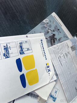 Mitsubishi Canter Fuso 7C15 - - - 8