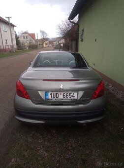 Peugeot 207 cc - 8